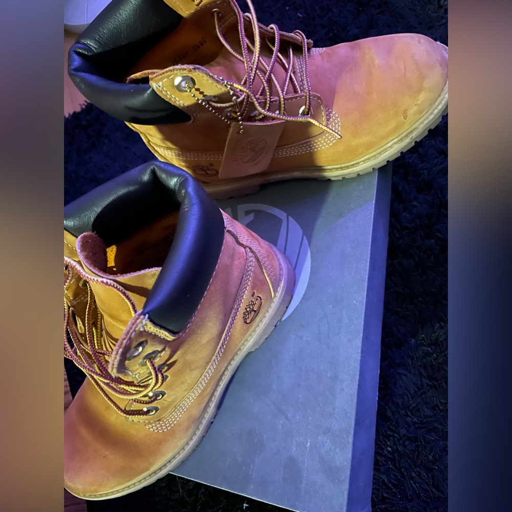 Timberlands - image 3